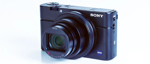 Canon PowerShot G7 X Mark III 30th Anniversary Edition